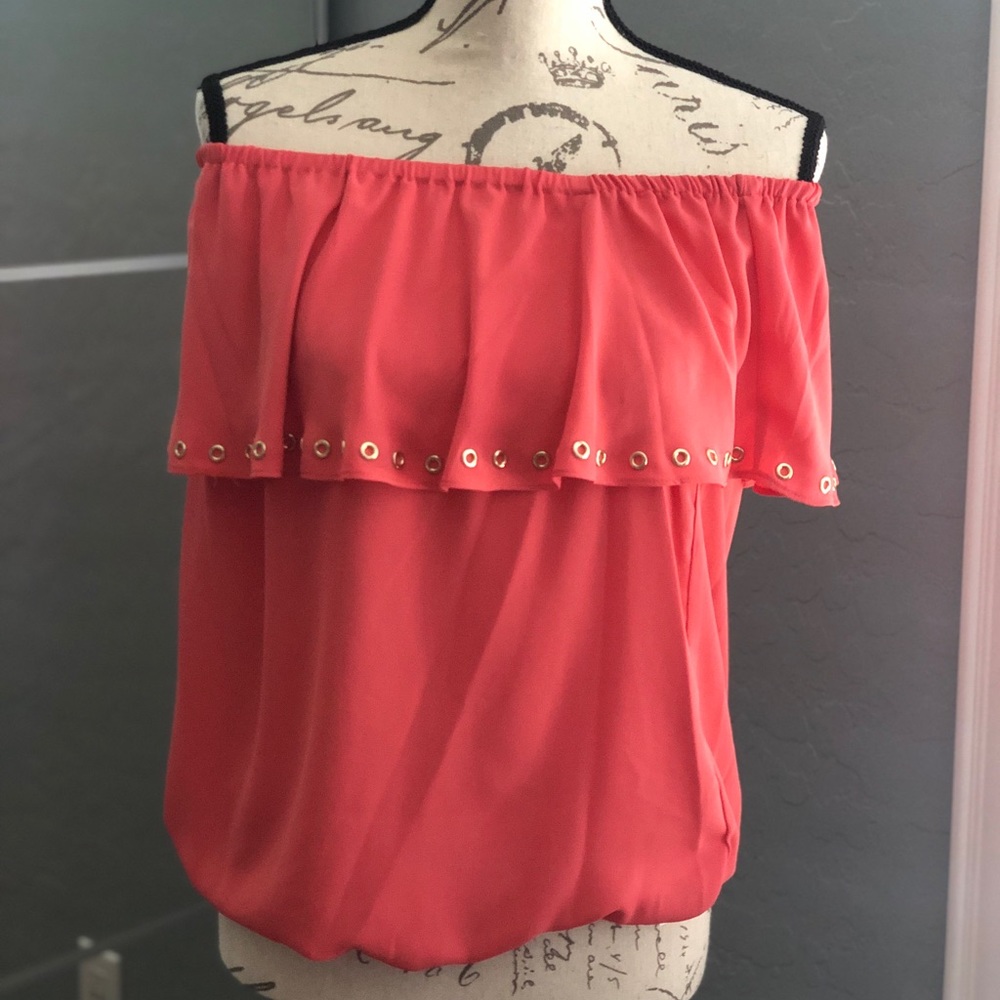 MK Coral off the shoulder top (NWOT)